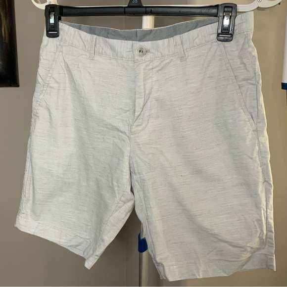 Calvin Klein Slim Fit Gray Teen, Men, Boy, Shorts, Size 30, NWOT - Picture 1 of 3